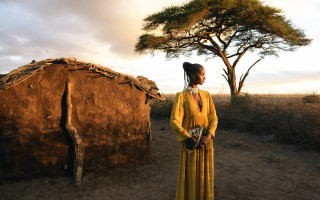 Woman yellow dress hut tree - a hut free wallpaper