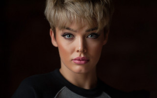 Woman pixie blackshirt darkbackground portrait - short free wallpaper for desktop