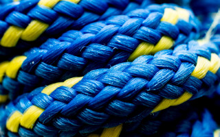 Blue yellow rope macro blurry - evaline ness free wallpaper