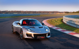 Silver sports car race track 11 - ray free wallpaper