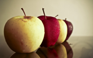 Three apples reflective surface conceptual - a reflective surface free wallpaper