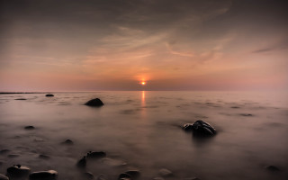 Sunset water rocks clouds horizon 3 - rock free wallpaper