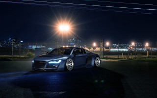 Night cityscape car lights reflection - the distance free wallpaper