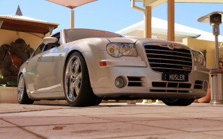 White car clock building bench - a clock free wallpaper