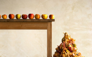 Wooden table fruit apples still - arte povera free wallpaper