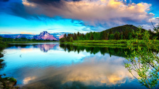 Lake mountain clouds trees sky - beautiful free wallpaper