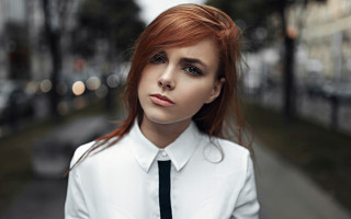 Eszter mattioni red haired serious - portrait photography free wallpaper