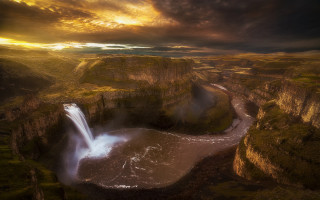 Waterfall canyon river sky mountain - dramatic free wallpaper