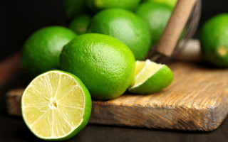 Cutting board limes knife wooden - a wooden board free wallpaper