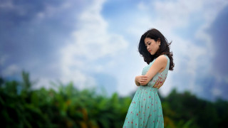 Woman blue dress clouds green - chen lin free wallpaper