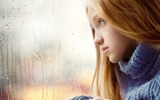 Girl rainy window plaid hat - plaid free wallpaper