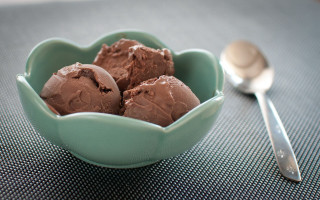 Ice cream spoon rococo 3d - decadent free wallpaper
