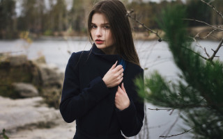 Elina karimova lake portrait blood - her face free wallpaper for desktop