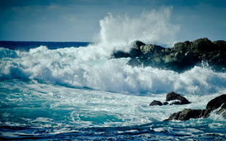 Large wave rocky shore sunny - expressionism free wallpaper