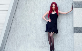 Red haired gothic woman black - a black dress free wallpaper for desktop