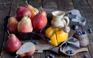 Bowl fruit milk blueberries pears - professional food photography free wallpaper for desktop