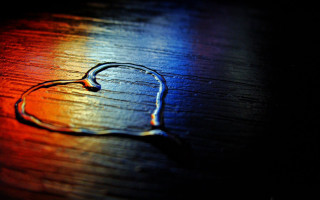Heart rainbow light wooden table - heart free wallpaper