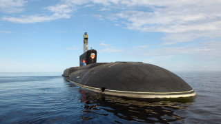 Submarine water blue sky clouds - the side of the boat free wallpaper