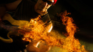Fire guitar man embers autumn - ashcan school free wallpaper