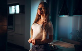 Elina karimova long hair hologram - exquisite free wallpaper