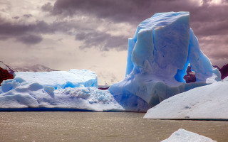 Iceberg mountain water sky beach - the water near a mountain range free wallpaper