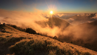 Sunrise mountain grassy hill people - the hill free wallpaper