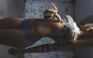 Woman bikini banana tattoo piercing - her mouth free wallpaper
