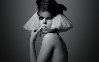 Woman hat cigarette smoking image - neodada free wallpaper