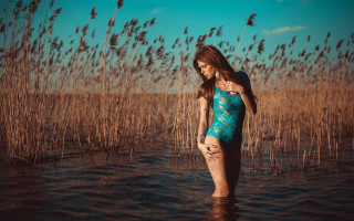 Woman water tattoo dress ocean - tall grass free wallpaper