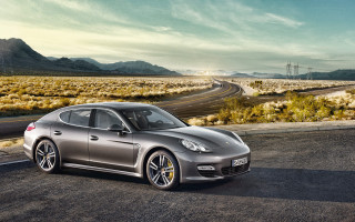 Silver sports car desert mountains 4 - a road in the desert free wallpaper