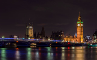 Large clock tower cityscape night 2 - a large clock tower free wallpaper