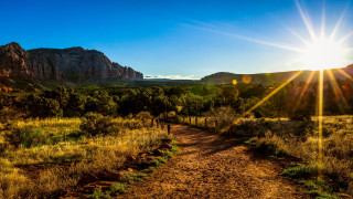 Dirt road mountain sunlight nature - radiant free wallpaper