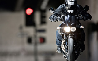Motorcycle tunnel red light helmet - a dark tunnel free wallpaper