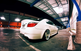 White car parking lot night 3 - plasticien free wallpaper