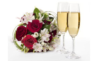 Romantic roses champagne flower bouquet - a bouquet of roses free wallpaper