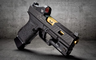 Gun yellow light digital rendering - a yellow light free wallpaper