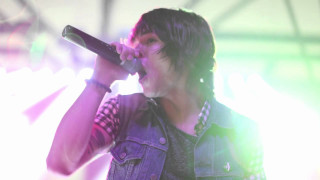 Man microphone stage concert festival - a concert free wallpaper