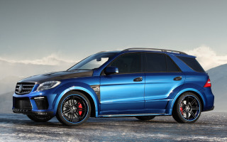Blue mercedes suv snowy road - a cloudy sky above free wallpaper