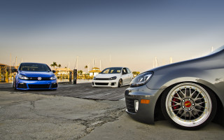 Cars pier marina boats jigsaw - clean line free wallpaper
