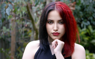 Red hair black top gothic - a picture free wallpaper