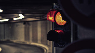 Traffic light building street sign - a street sign free wallpaper