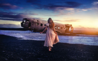 Girl beach old plane sunset - sunset free wallpaper