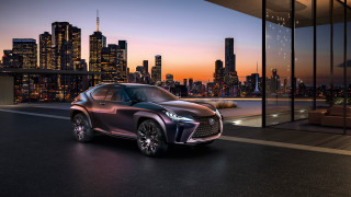 Silver car city skyline night 5 - a silver car free wallpaper