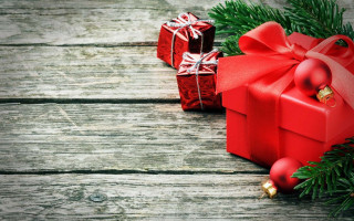 Christmas presents ribbon bow pine - ribbon free wallpaper