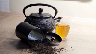 Tea pot cup table glass - product photography free wallpaper