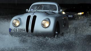 Car flooded street rain headlights - a matte painting free wallpaper