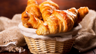 Basket croissants table burlock delaunay - delaunay free wallpaper