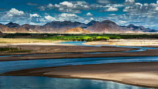 River desert landscape cloudy sky - andrew law free wallpaper