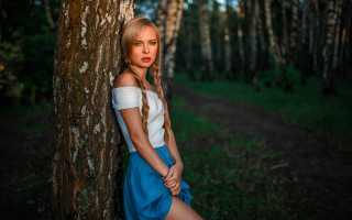 Woman tree forest trail blonde - anka zhuravleva free wallpaper