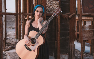 Woman guitar dilapidated building bluebandana - elinor proby adams free wallpaper
